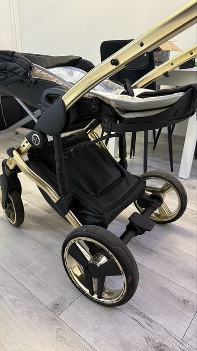 Wózek dziecięcy Junama Diamond S Line. Głęboko-spacerowy.