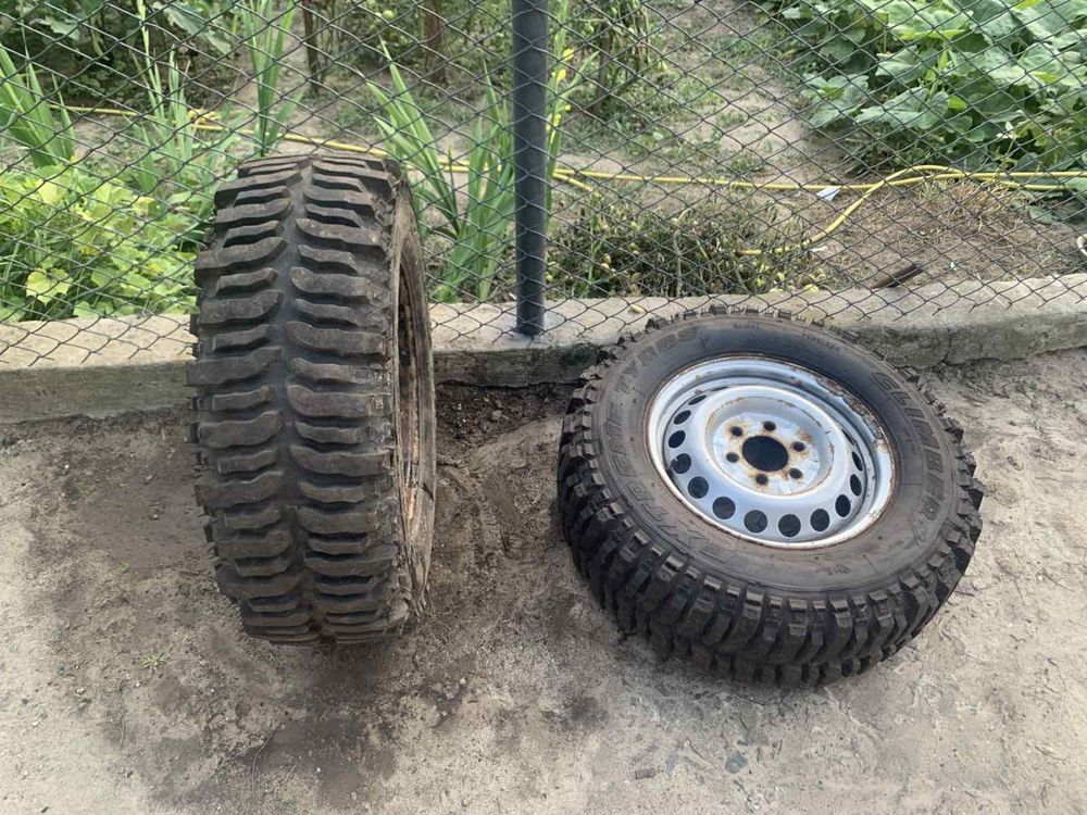 Колеса з дисками 235 /70 R16 мерседес