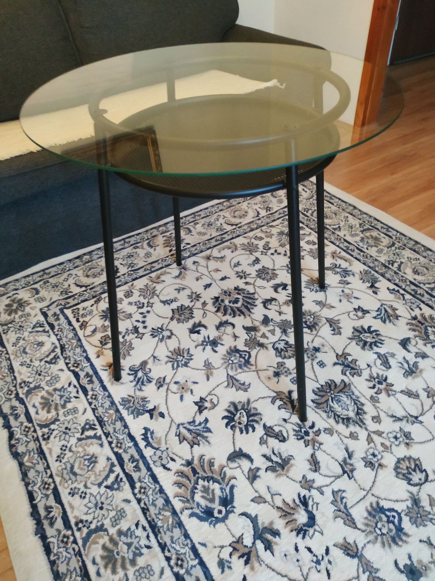 Stolik IKEA Allsta