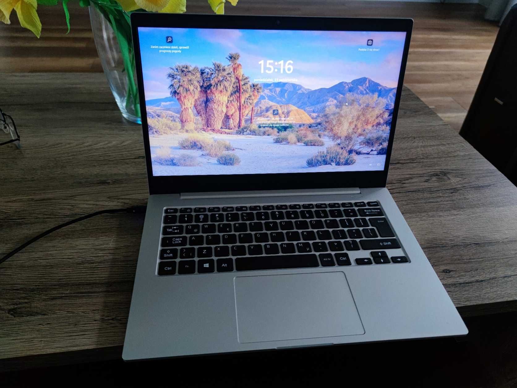 Laptop Samsung Galaxy Book Go 14 "