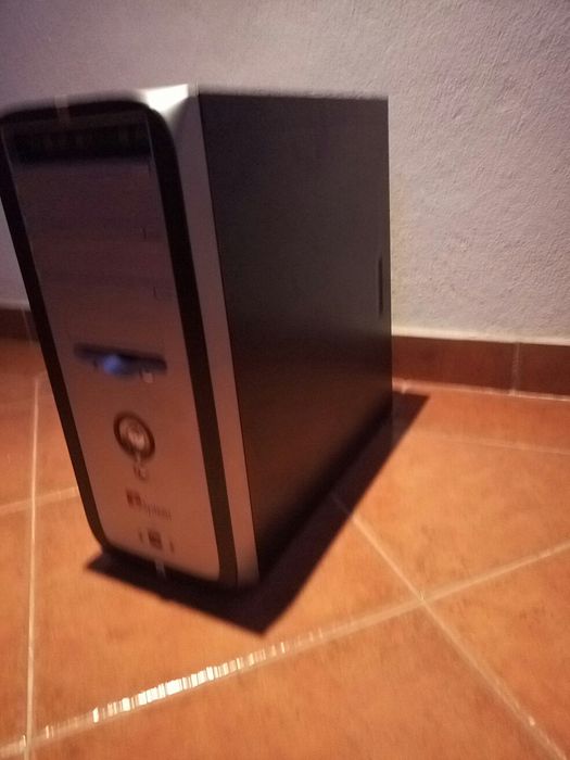 Pentium 4, hard drive, RAM, graphics card, etc.64332149171587121