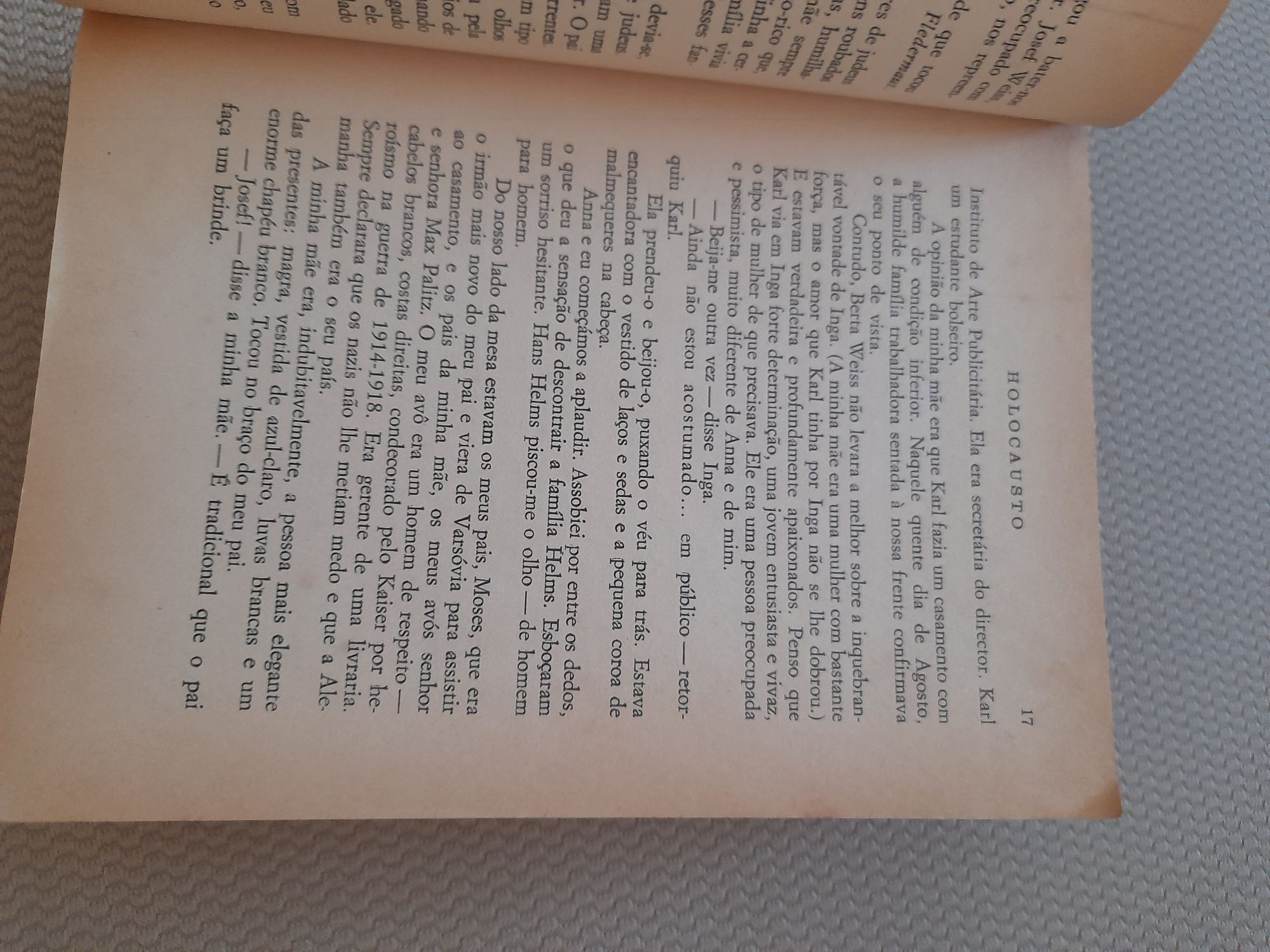 Livro "Holocausto"