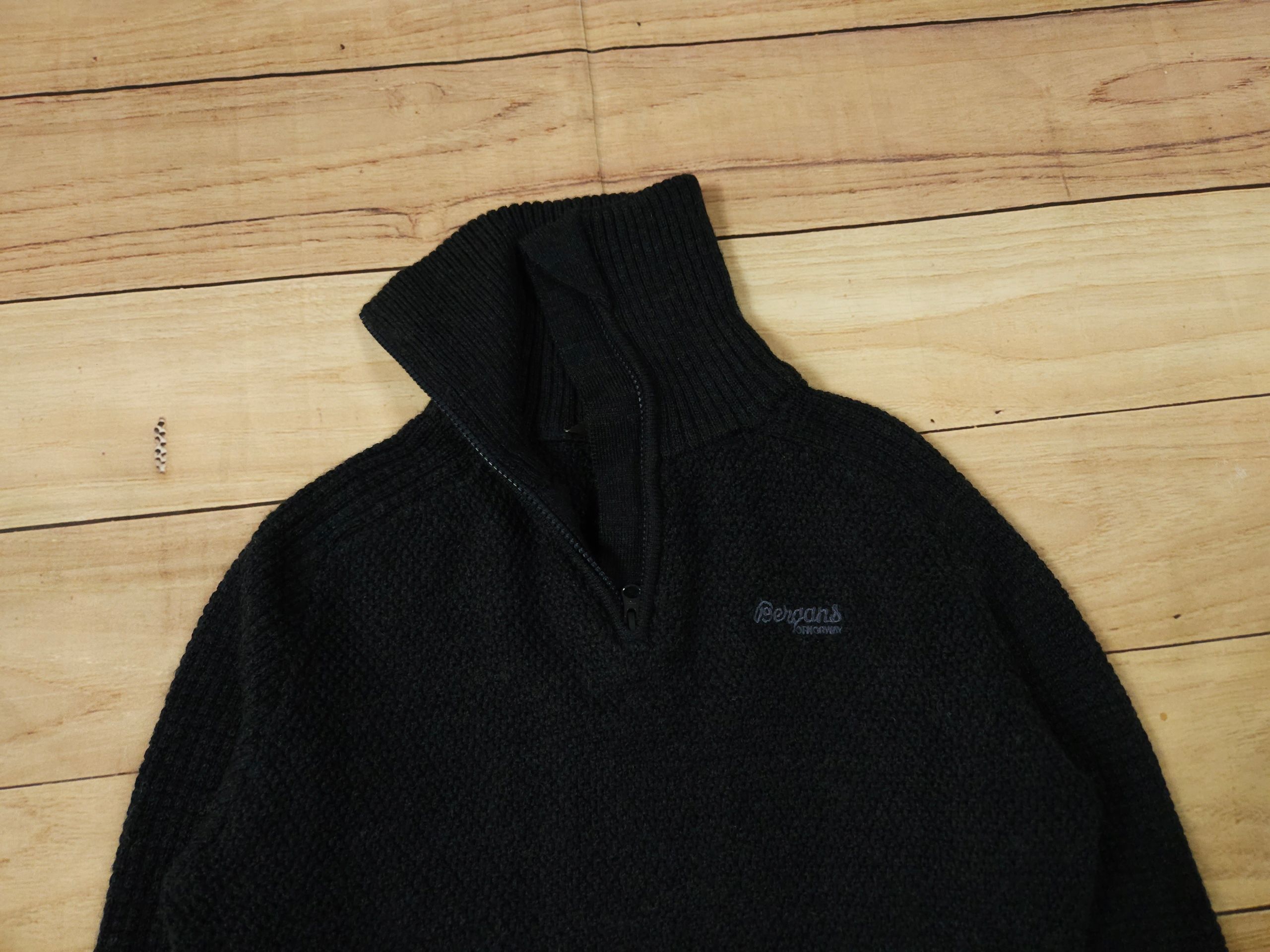 BERGANS Ulriken Lady Jumper Sweter Zip Neck 100 % Merino r. S