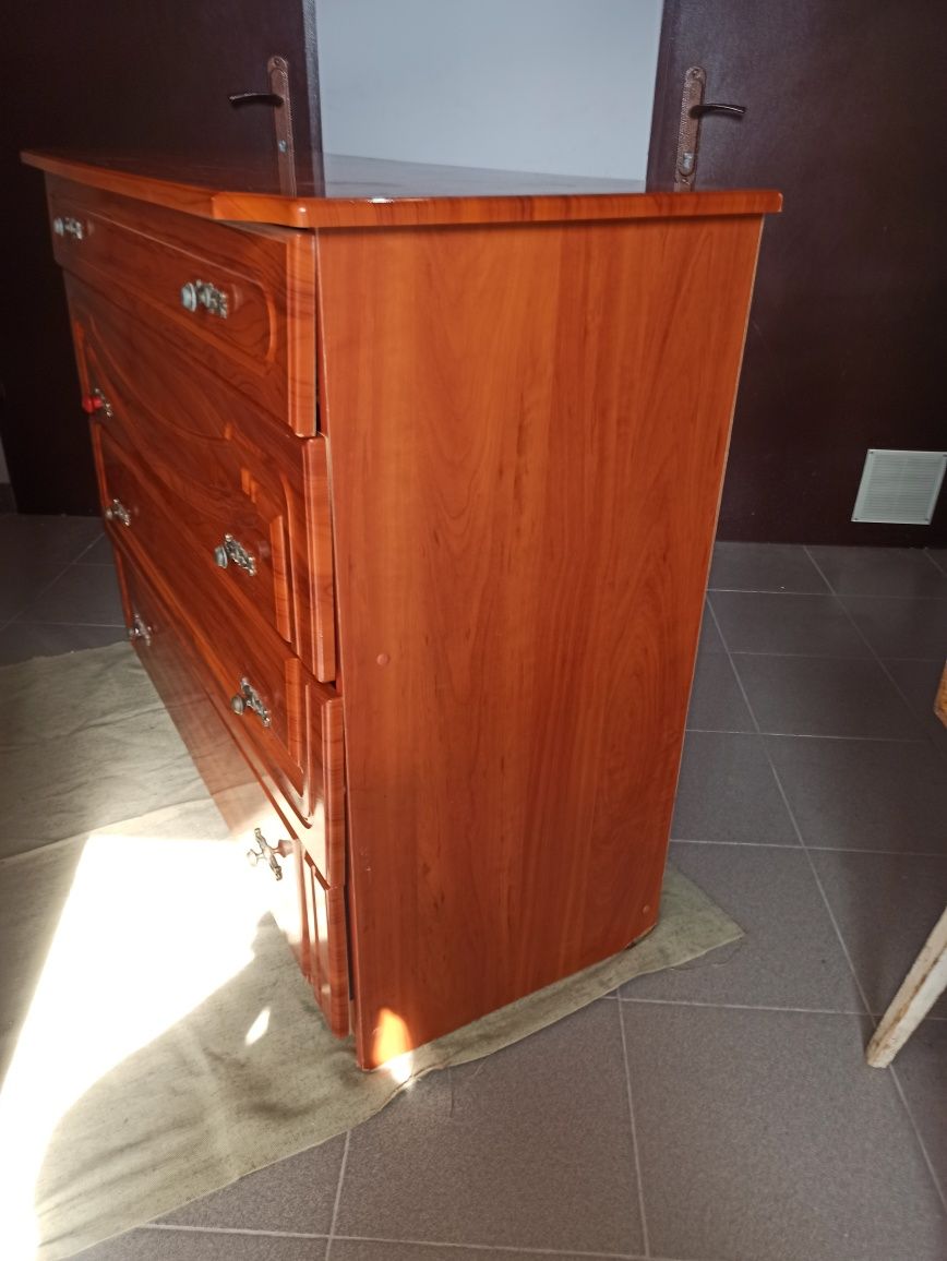 Комод на 4 ящика В905хШ1090хГ480