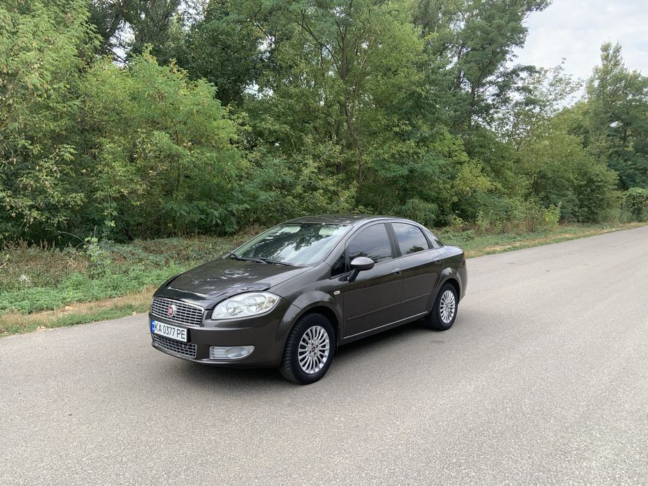 Продам Fiat Linea