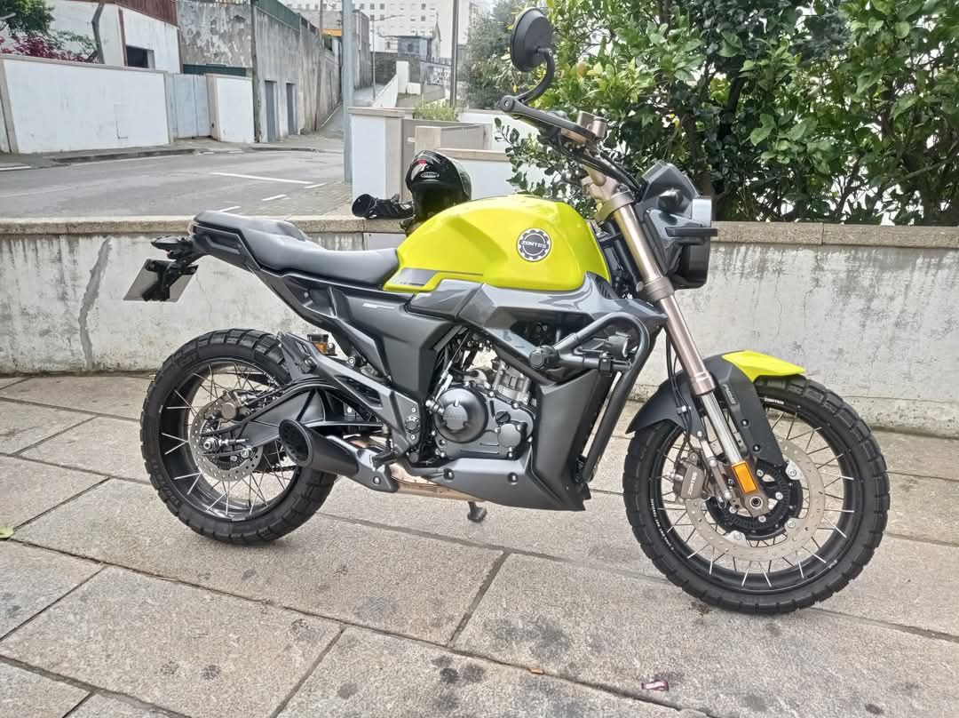 125 como nova
Foi justo para amb