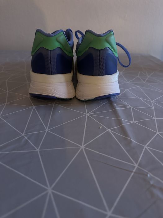 Adidas Boston 10 tamanho 42.5 bom estado