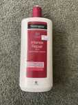 Neutrogena Intense Repair Cica 750ml balsam do suchej skóry 2404