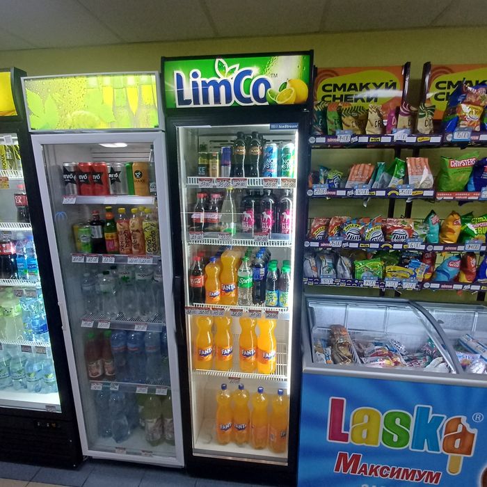 Холодильники для напоїв