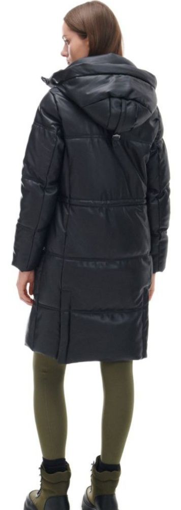 Женское пальто ,CROPP цвет черный