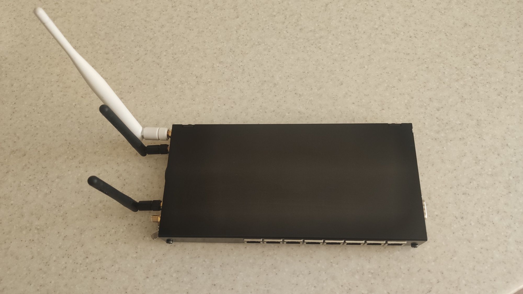 Mikrotik RB493AH (Микротик) Routerboard с мощными Wifi адаптерами