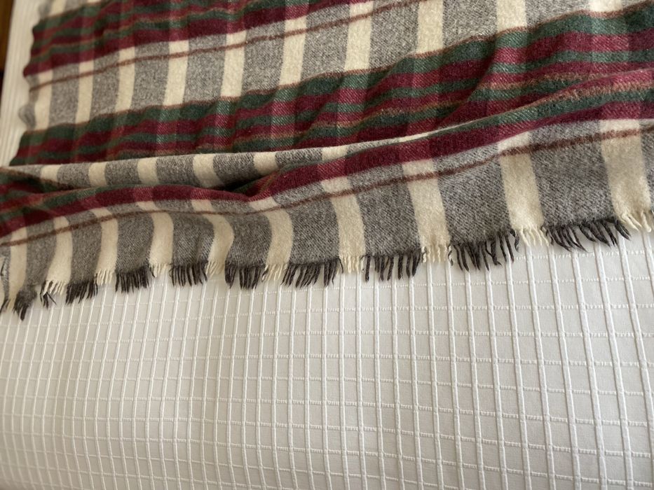Manta de 100% lã,com  xadrez Made in UK