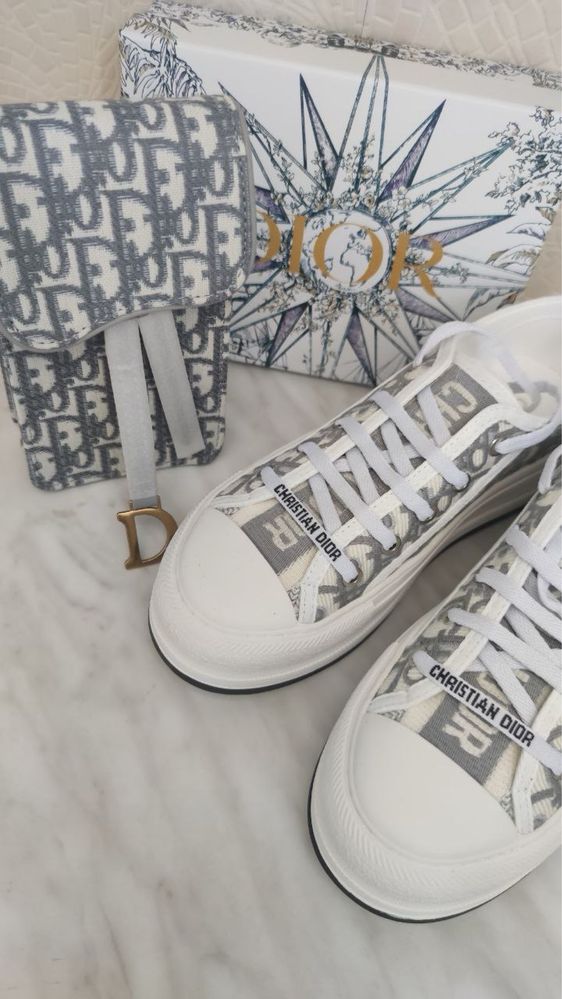 Кеды Dior 38 размер(24см) в наличии