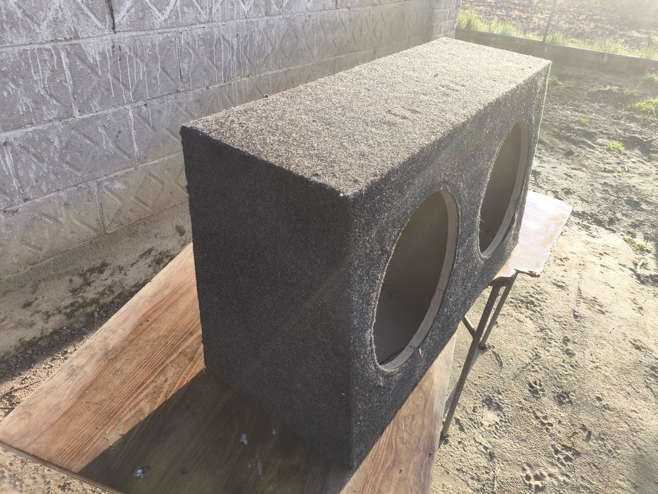 Skrzynia tuba basowa pod głośniki 35 cm stan bdb