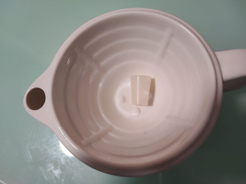 Tigela para barbear com água quente