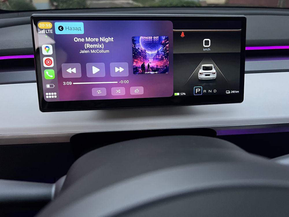 В наявності приборна панель Tesla Model 3 Y Apple CarPlay Android Auto