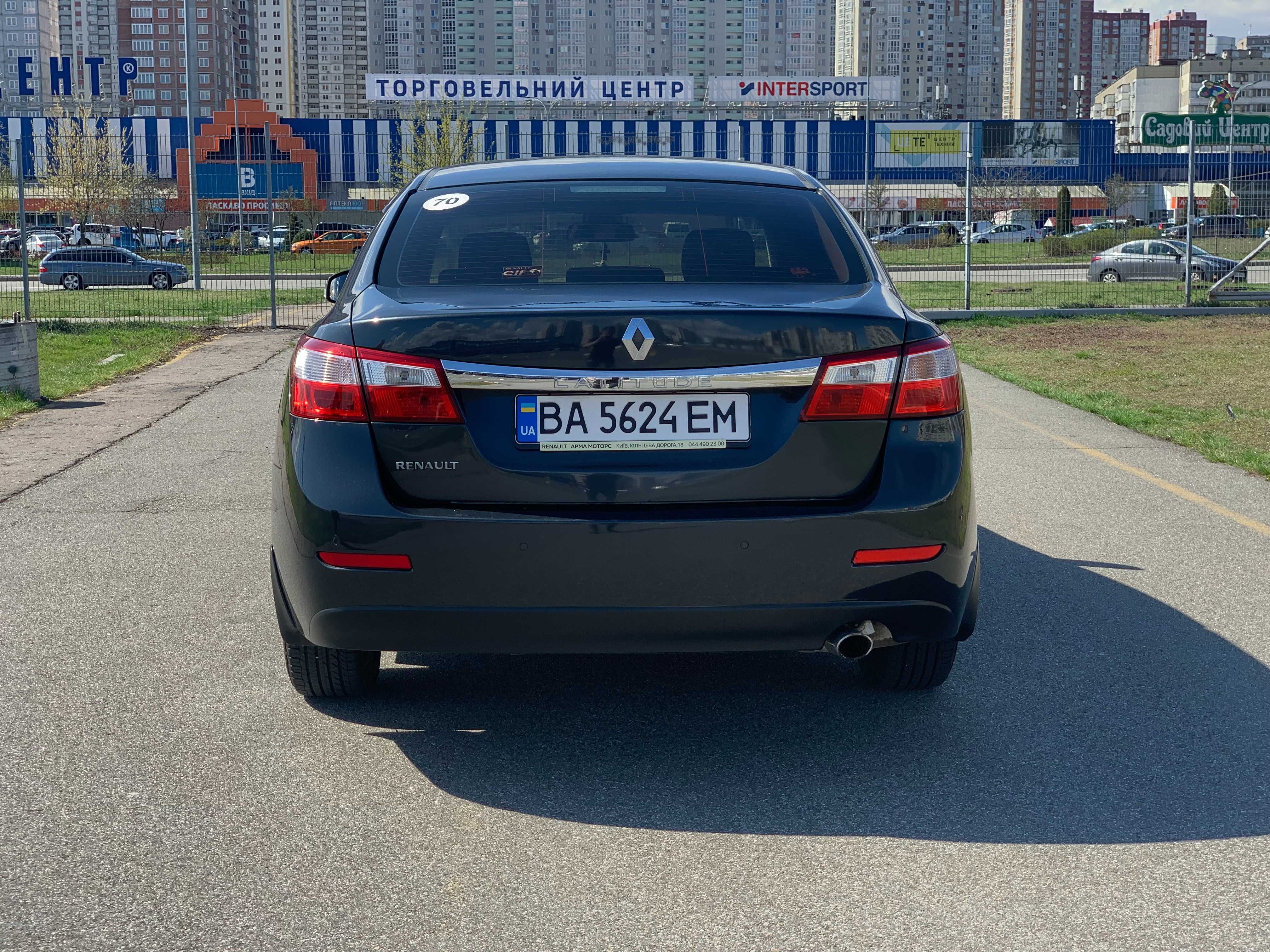 Продаю Renault Latitude 2012