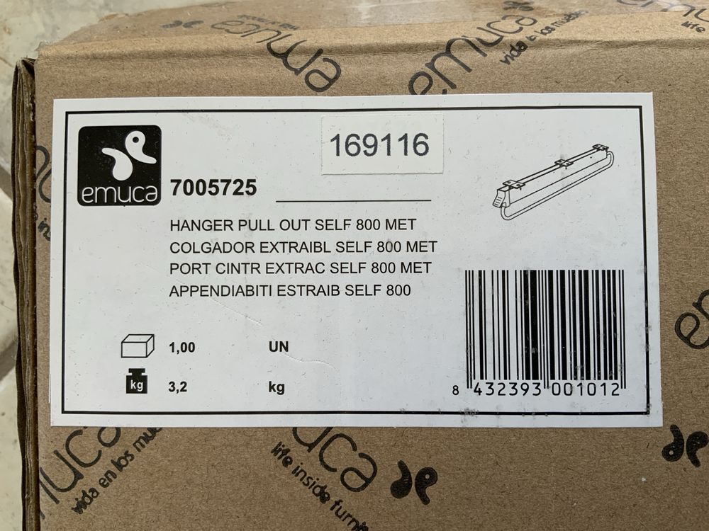 Wieszak wysuwany Emuca  self 800 stal i aluminium