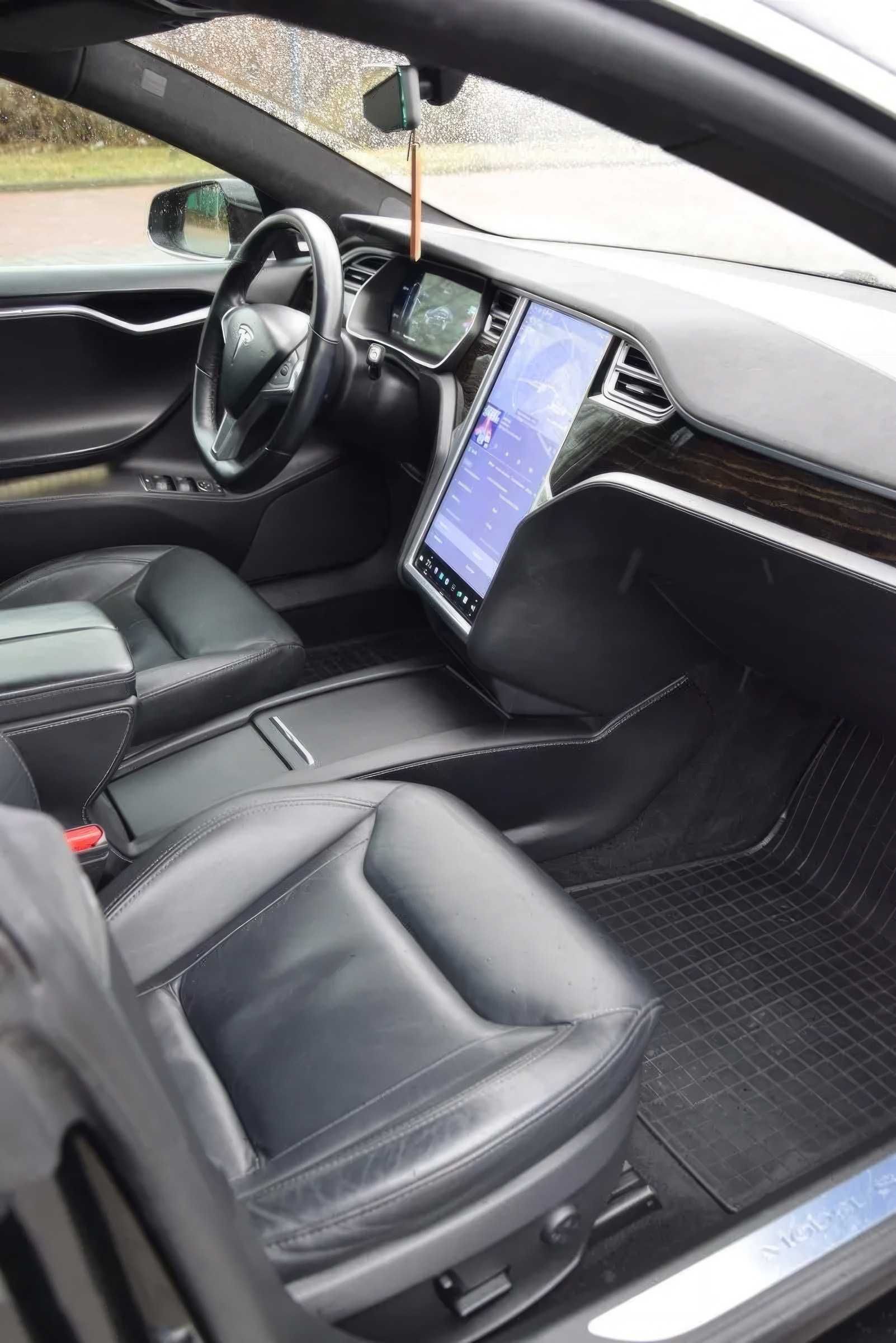 2016 Tesla Model S Long Range Plus