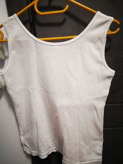 Biala podkoszulka damska M - sprzedam!