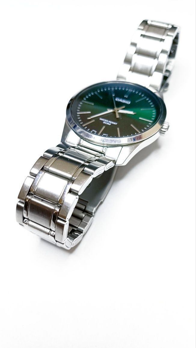 Zegarek Męski Casio MTP-E180D - Zielono Czarny - Bardzo ładny