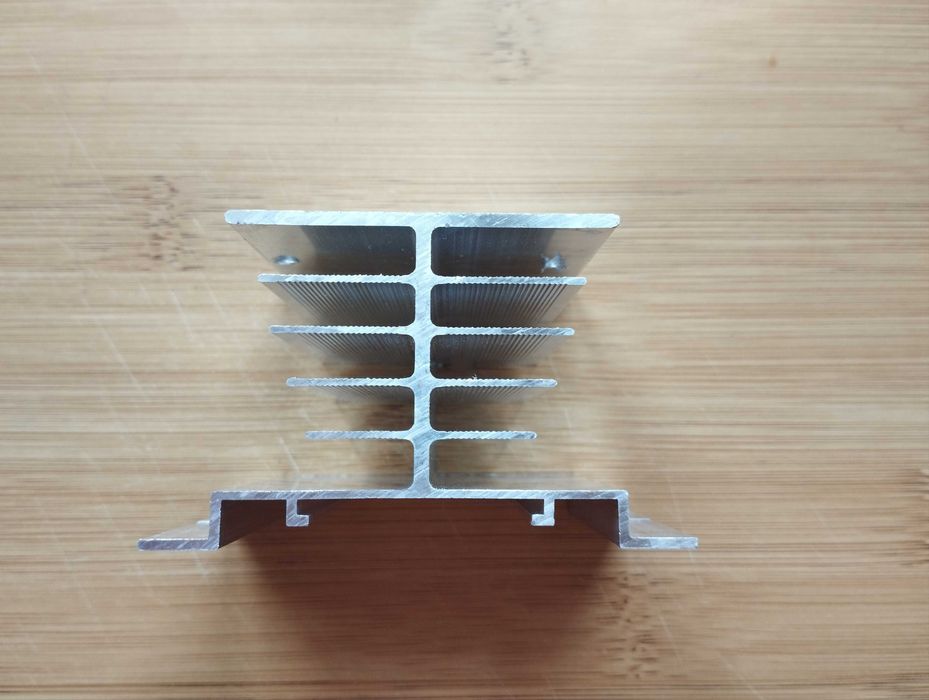 Радіатор охолодження алюмінієвий для твердотільного реле SSR 10 25 40A