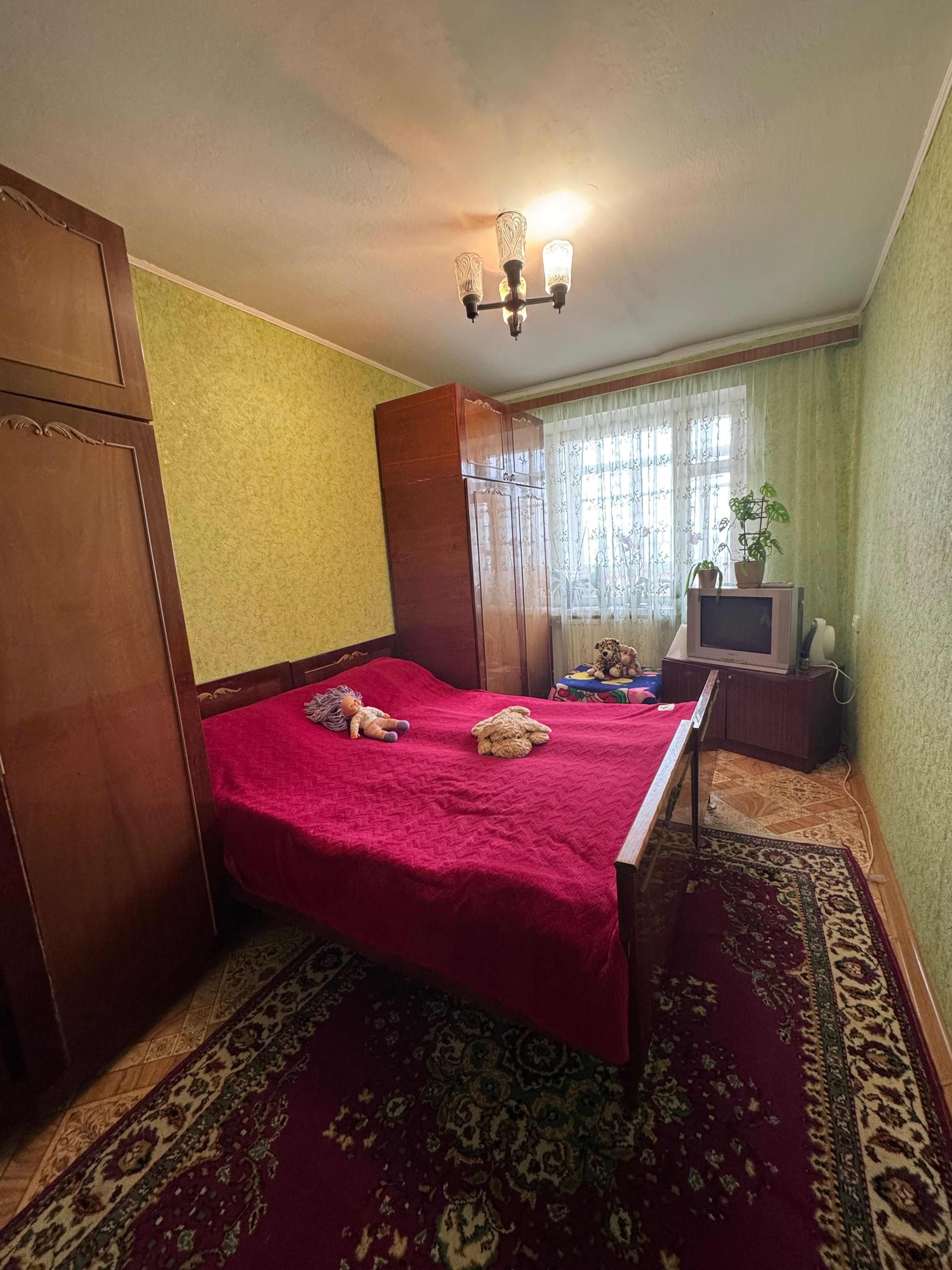 Продаж чотири кімнатної квартири в санаторному місті Хмільник