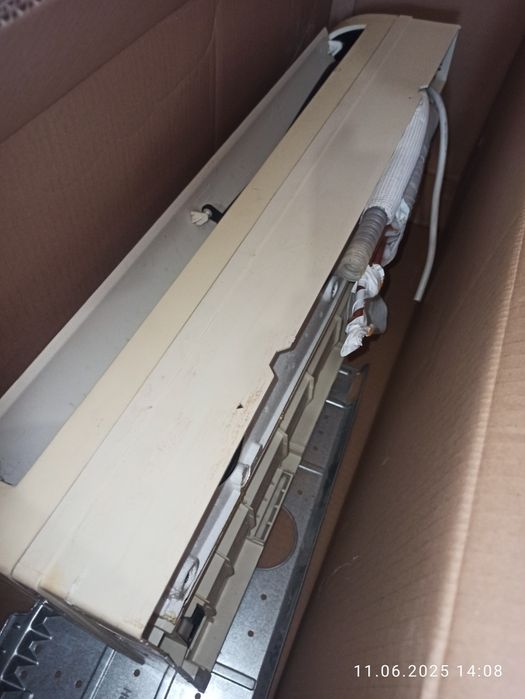 Midea MSF-09HR на зарчасти или ремонт, Позняки