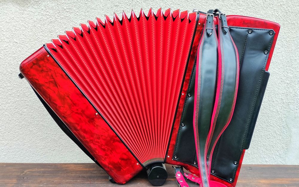 Włoski akordeon Piatanesi Ottavianelli Musette - świetny stan !