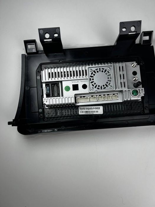 2DIN, штатная магнитола для Toyota Sequoia 2007 - 2021 4G 64GB, Новая