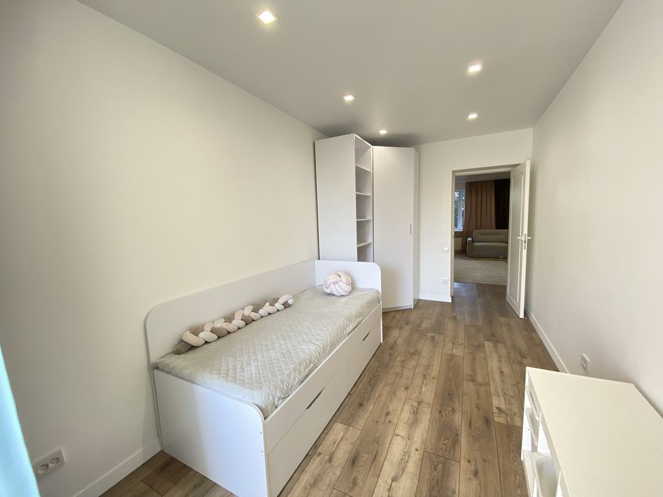 Продам 4к квартиру в Центрі