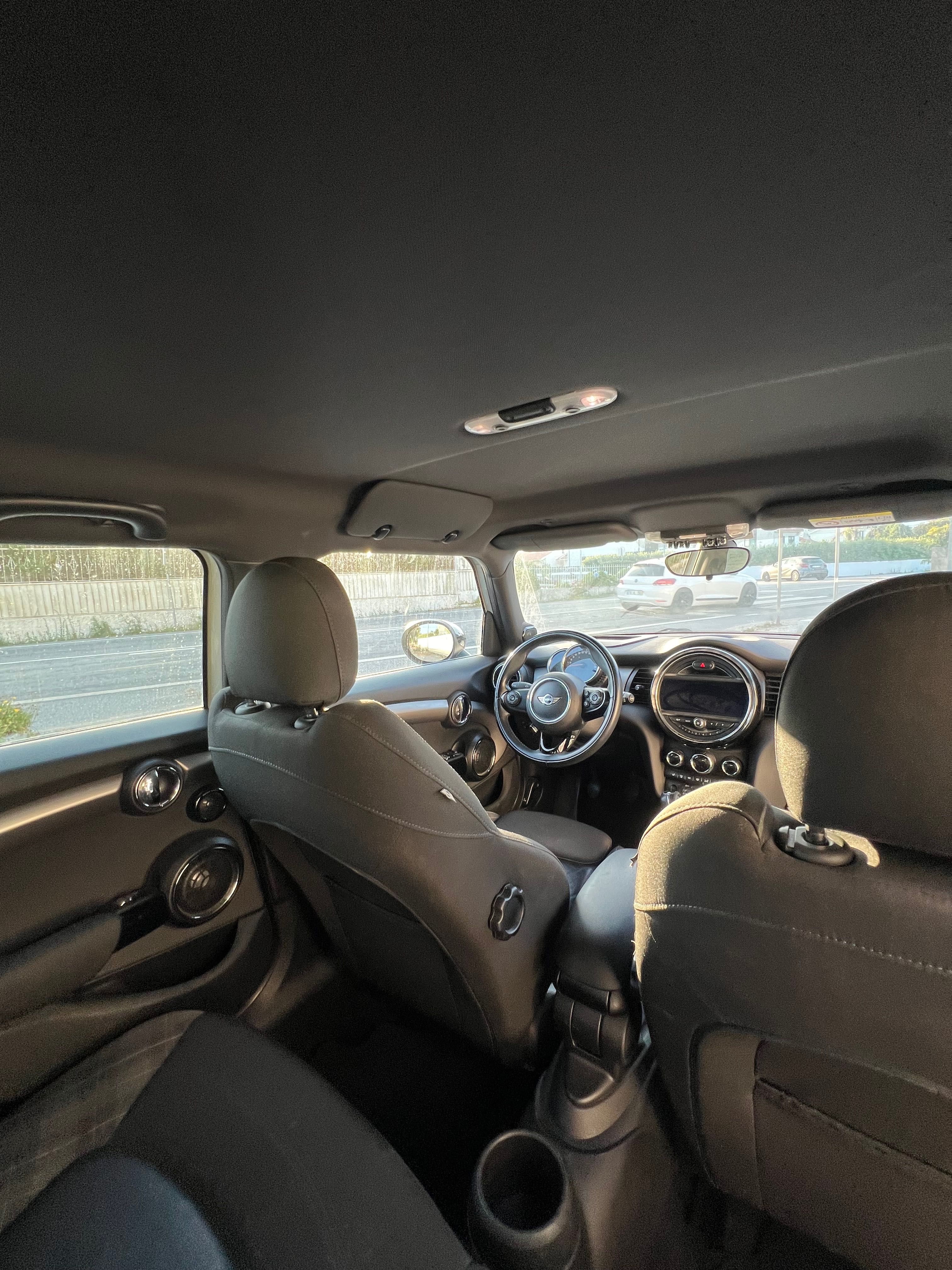 Mini Cooper D 5 Portas