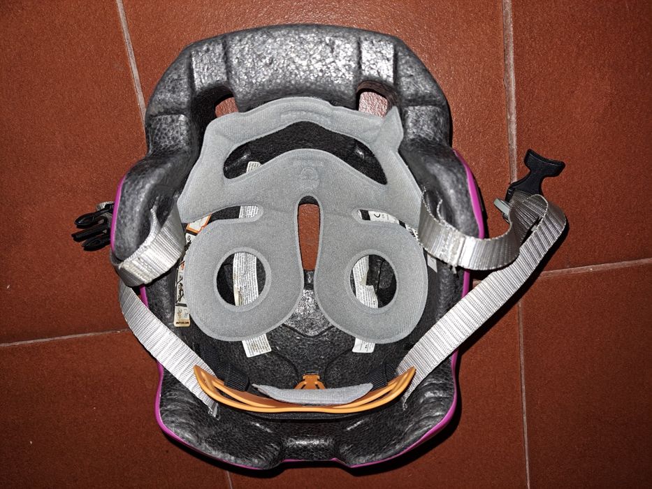 Patins + Capacete (Criança / Menina)