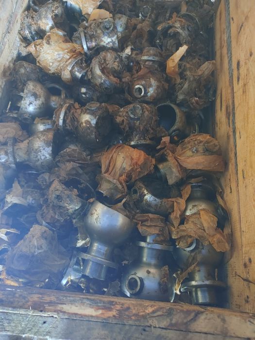 Шар кулака перед. Моста уаз