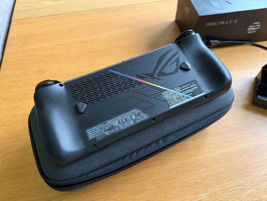 Vendo Asus ROG Ally X 2025 como nova com fatura, garantia e acessórios