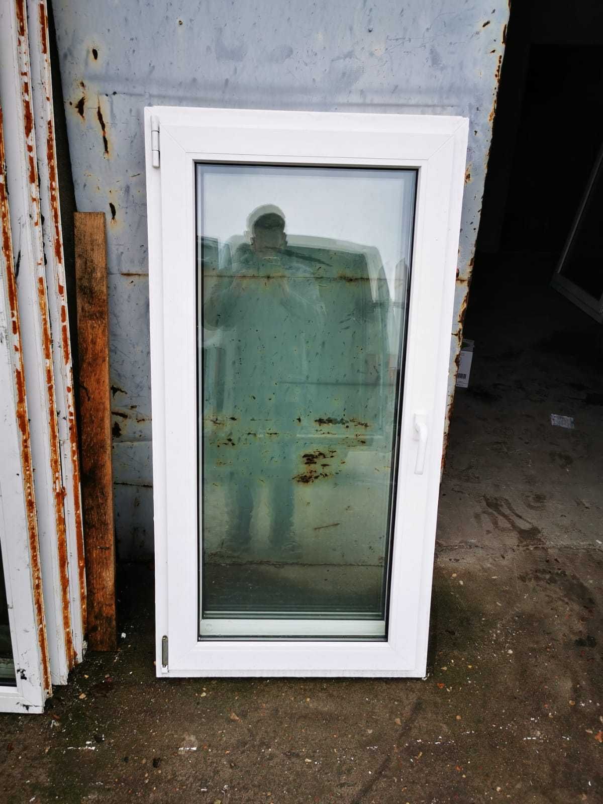 Okno używane okna pcv 73x143 z demontażu z Niemiec DOWÓZ CAŁY KRAJ