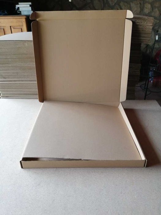 Caixas de cartão canelado, tipo pisa