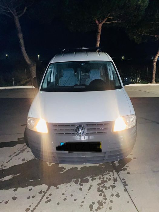 VW Caddy 1.9 TDI impecável