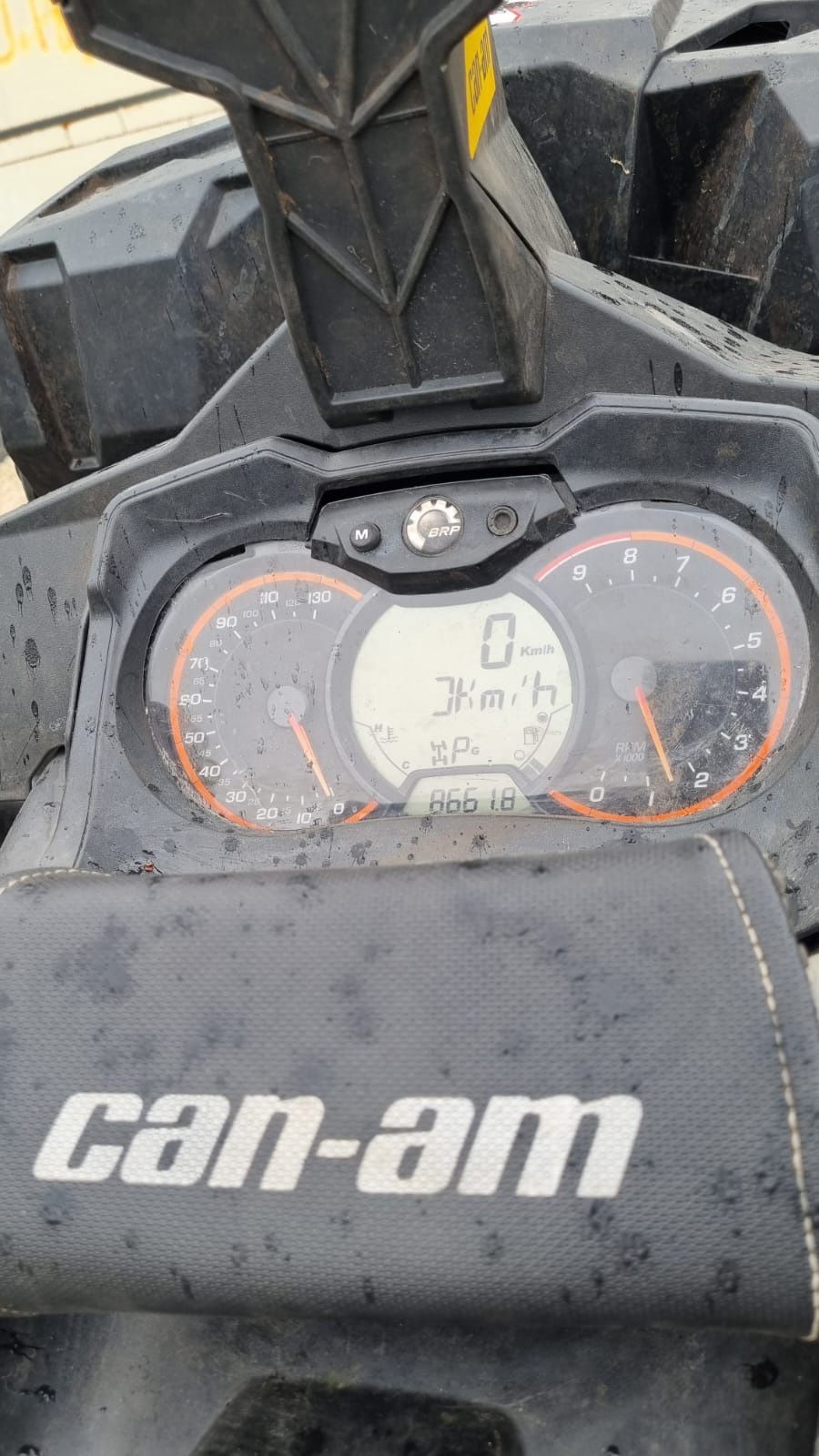 CAN-AM Outlander  xtp 1000R max zarejestrowany