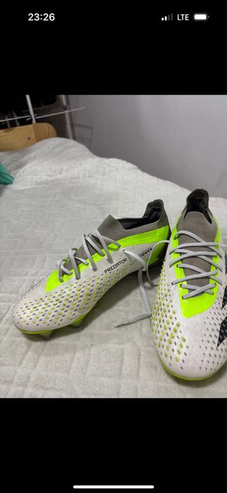 Profesjonalne korki adidasa mixy