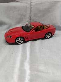 Model Ferrari 550 maranello