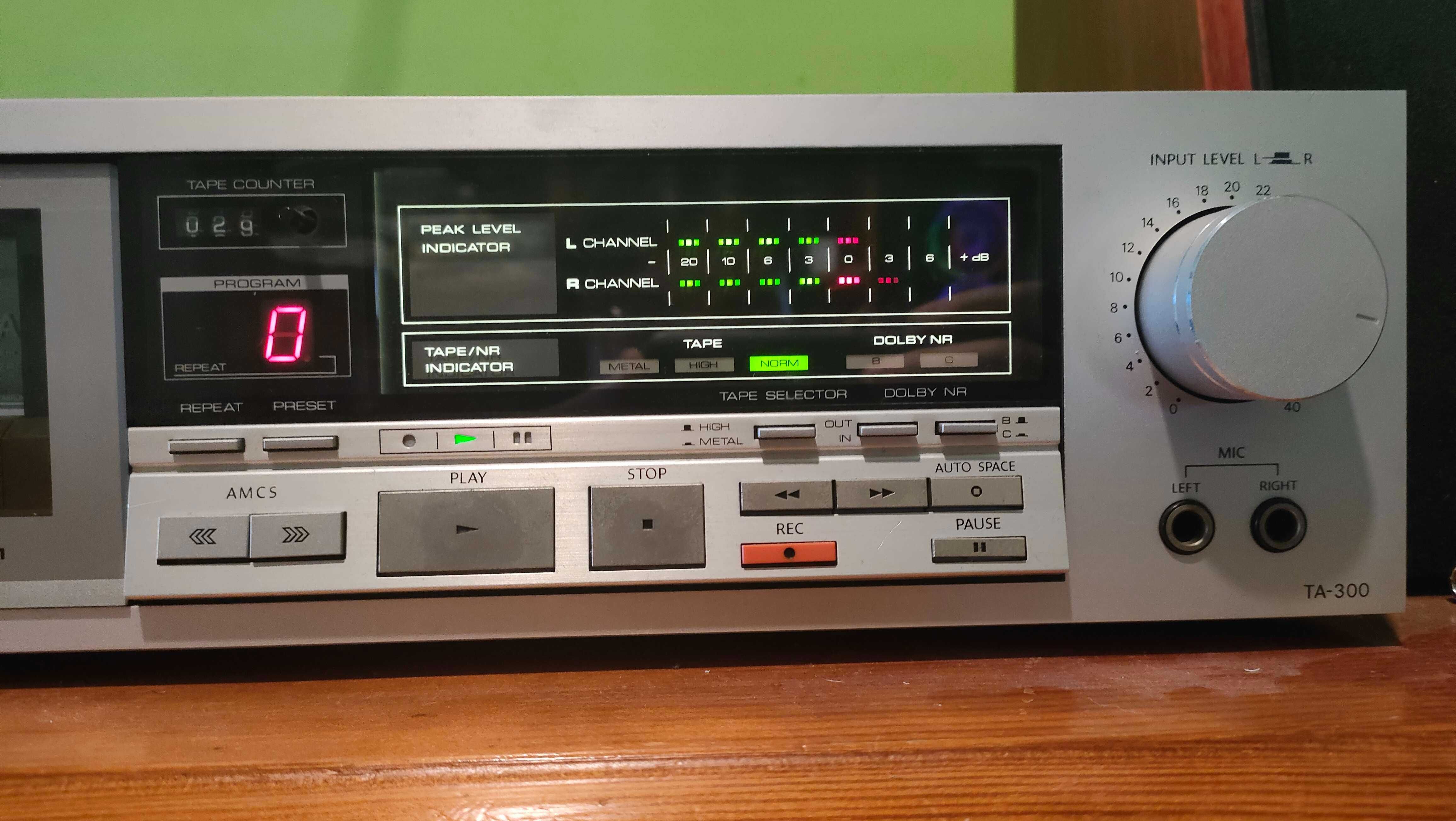 Magnetofon Onkyo TA-300