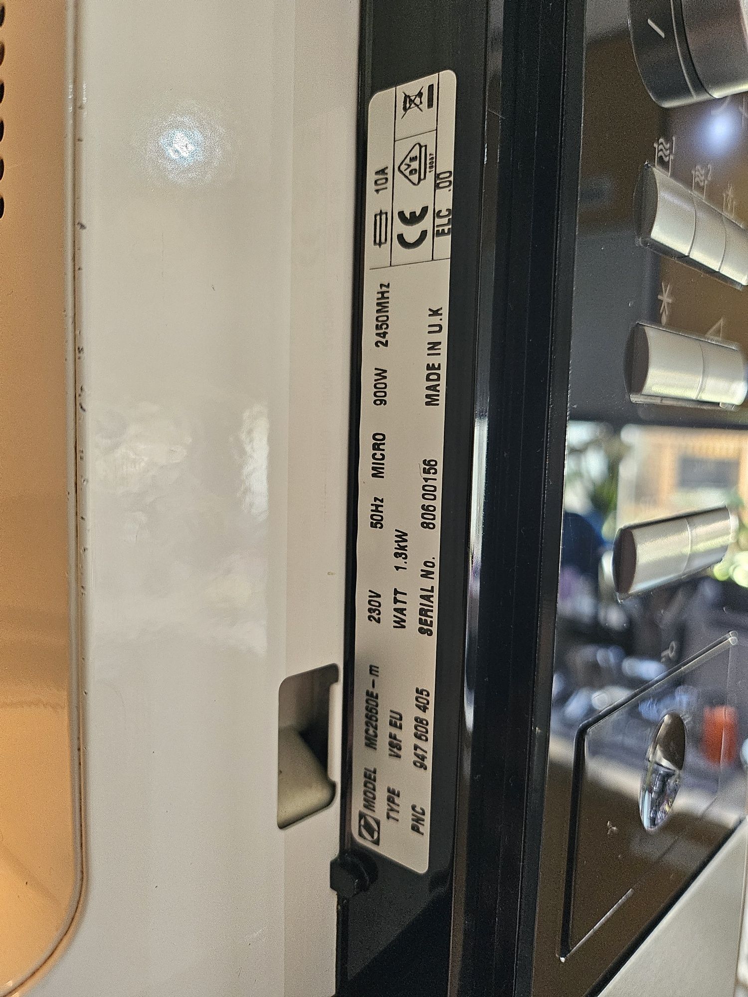 Microondas AEG Micromat MC2660E para peças ou reparação