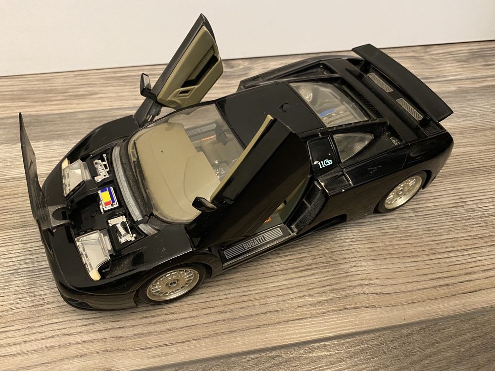 Model Bugatti, skala 1:18 (ferrari, bugatti, lamborghini)