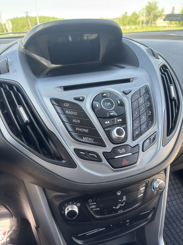 Ford B max 2017 r. przebieg 114100
