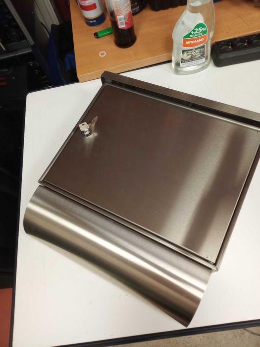 skrzynka na listy inox stal kwasowa wys 40x38cm