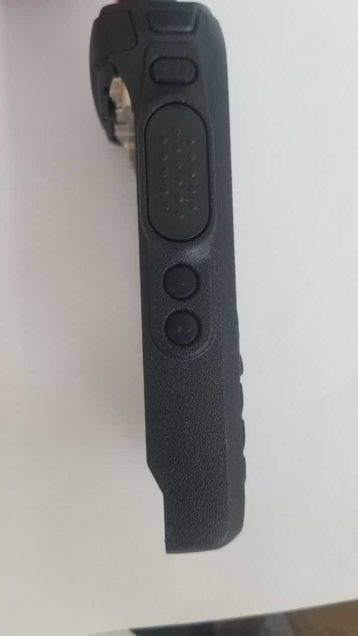 Рація цифрова портативна Motorola R7 VHF TIA FKP BT WiFI GNSS