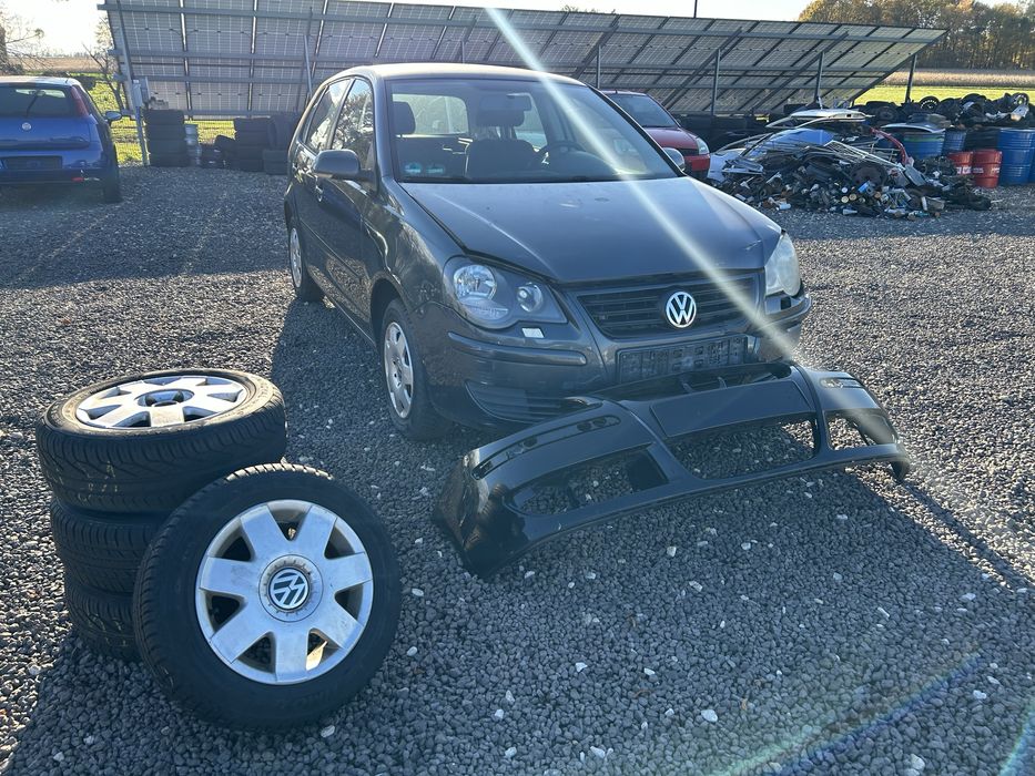 VW Polo 9N Lift 1.2 benz na części
