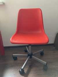 Krzesło do biurka + mały stolik Ikea