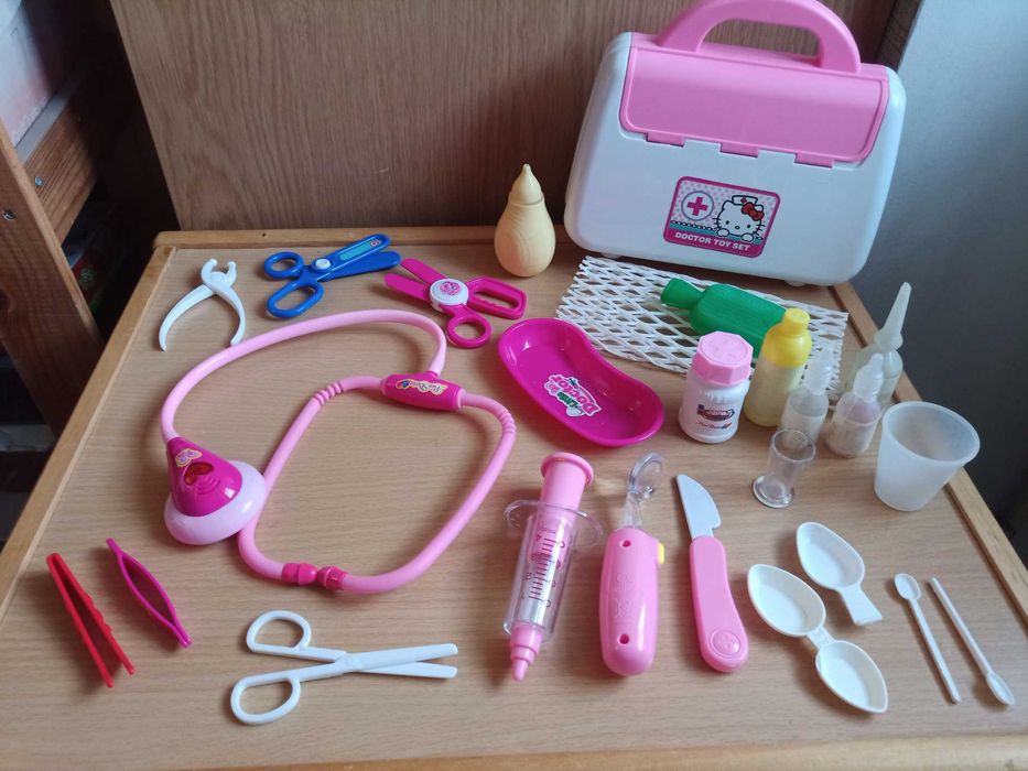 Игровой набор доктора Doctor Toy Китти, светящийся, звуки сердцебиения